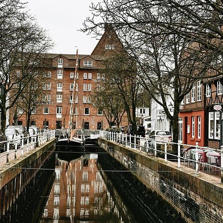 Hotel Zur Mühle Buxtehude Exterior foto